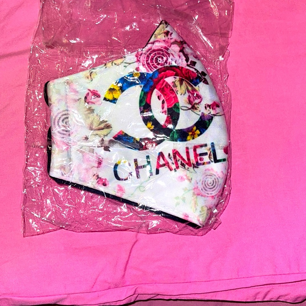 chanel face mask